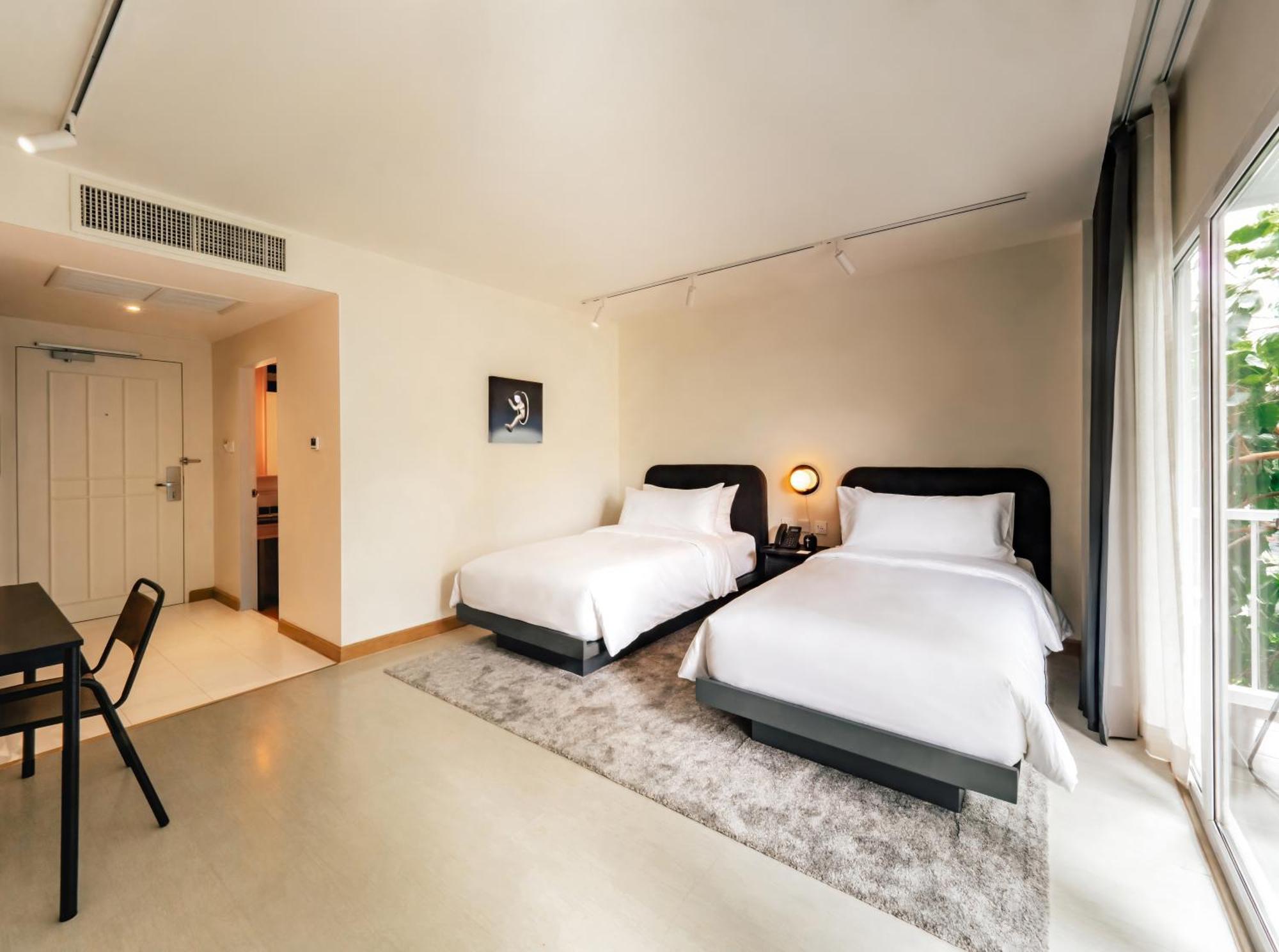 Hotel The Standardx, Bangkok Phra Arthit Exterior foto