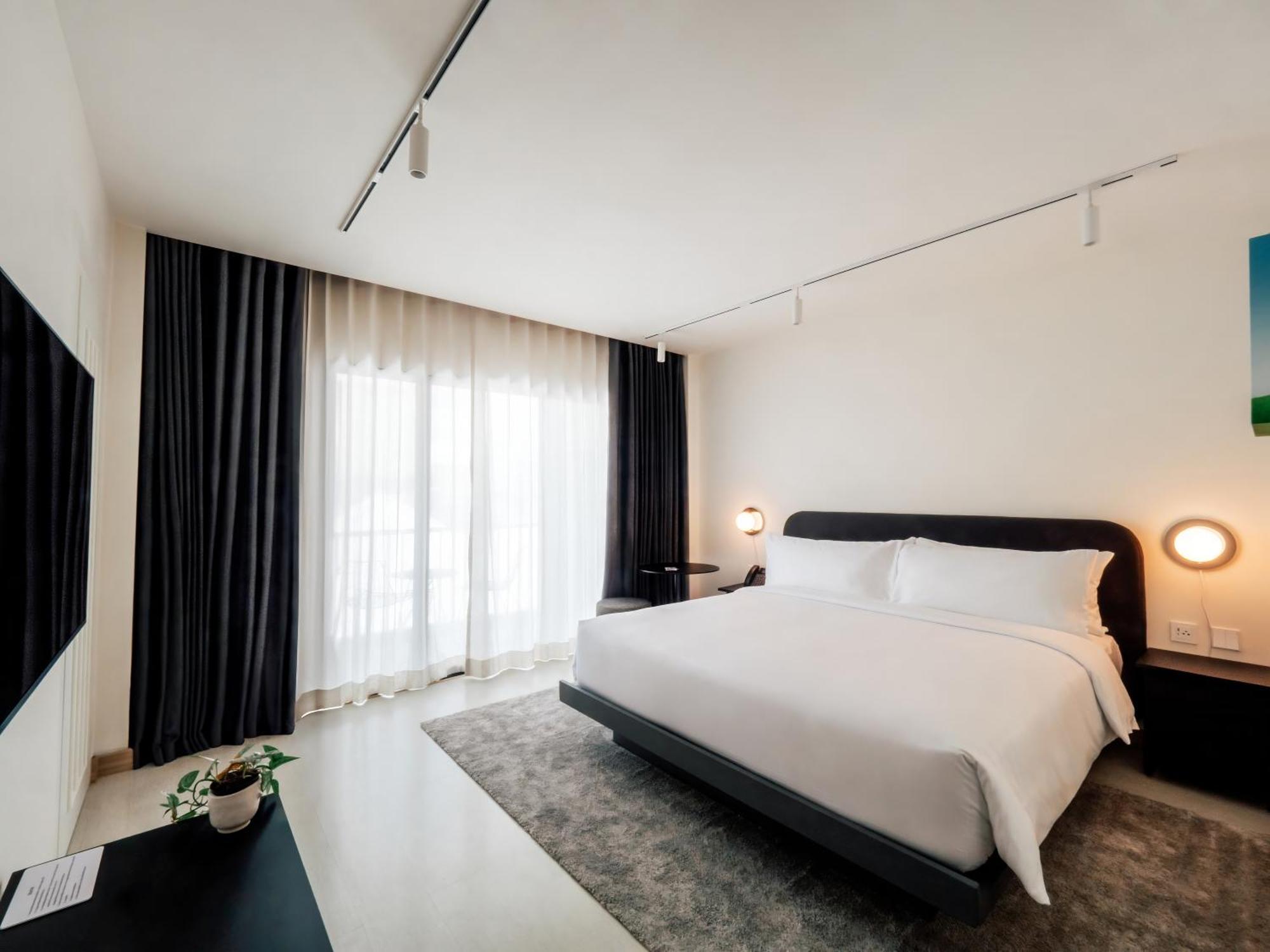 Hotel The Standardx, Bangkok Phra Arthit Exterior foto